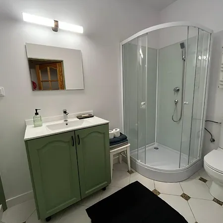 Apartament Apartamet 1 *